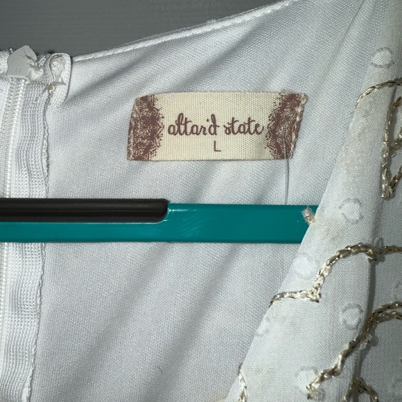 NWOT - Altar'd State Ivory and Gold Lace Romper with Rose Pattern - Picture 3 of 5